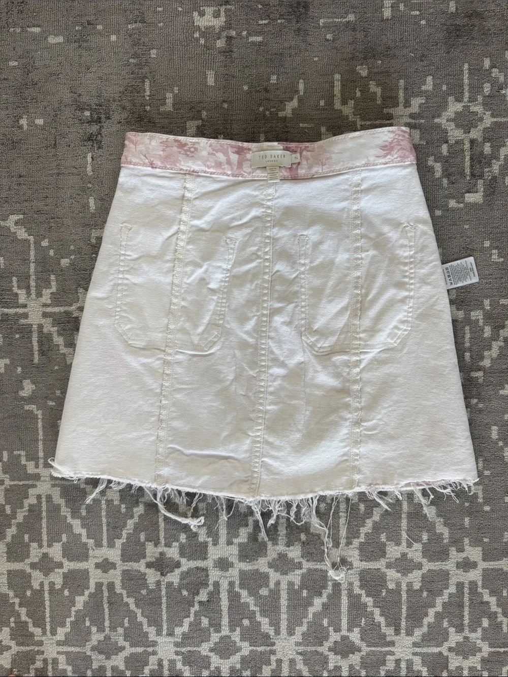 Ted Baker London White and Light Pink Toile Button-Front Mini Skirt